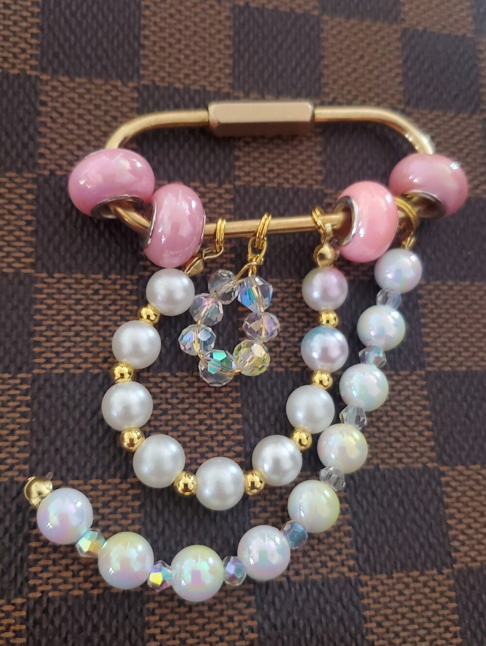 💐Sale 2/$30 - Pink Glass Bead and Pearl Carabiner Charm  - Gold Accents - Picture 3 of 6